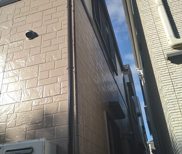大阪府豊中市　D様邸　屋根塗装　外壁塗装　関西ペイント　ラジカル制御型塗料　アレスダイナミックトップ (2)