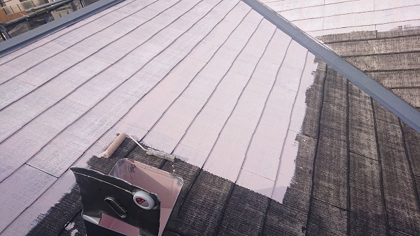 大阪府吹田市　屋根塗装　棟板金の釘の打ち直し　下塗り (2)