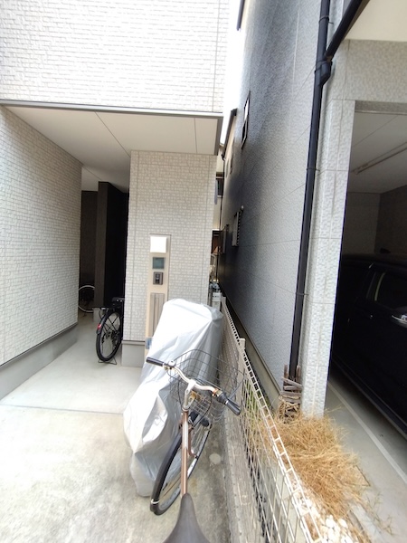 大阪府寝屋川市｜T様より外装工事のご依頼をいただきました！施工前をレポート