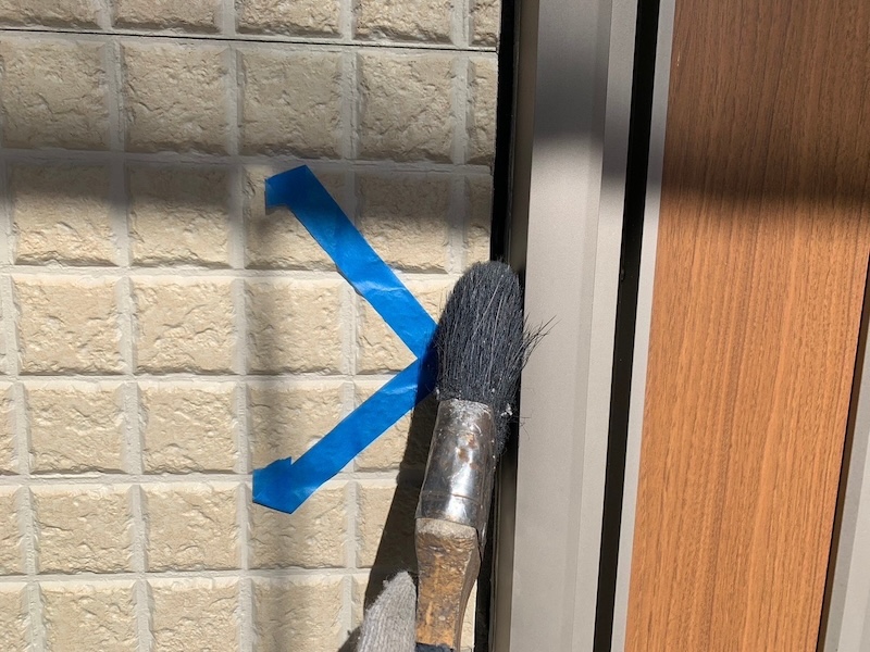 窓・玄関などの開口部は増し打ち工法で施工しました｜大阪府寝屋川市