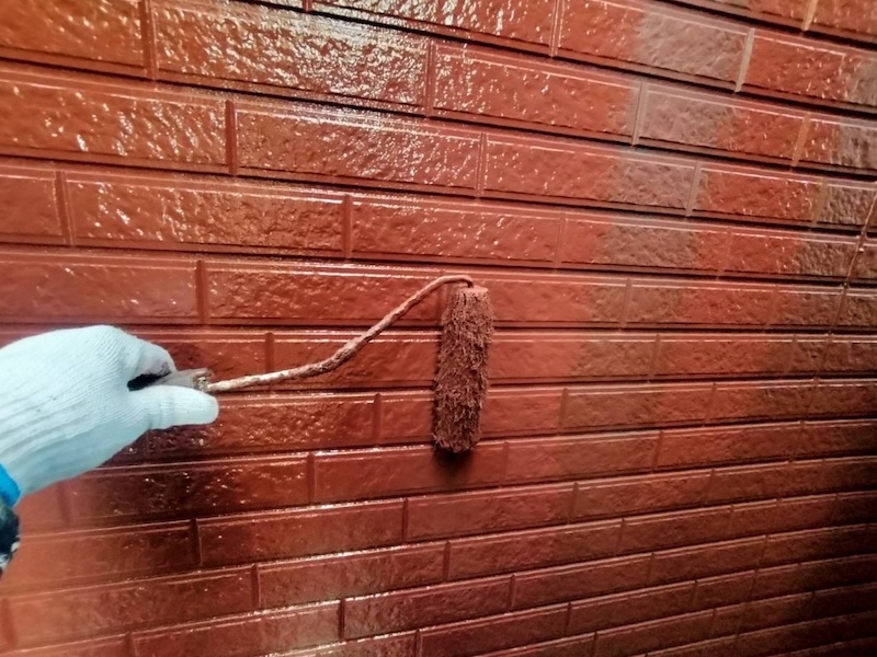 外壁塗装の仕上げ！上塗りを行いました｜大阪府大阪市