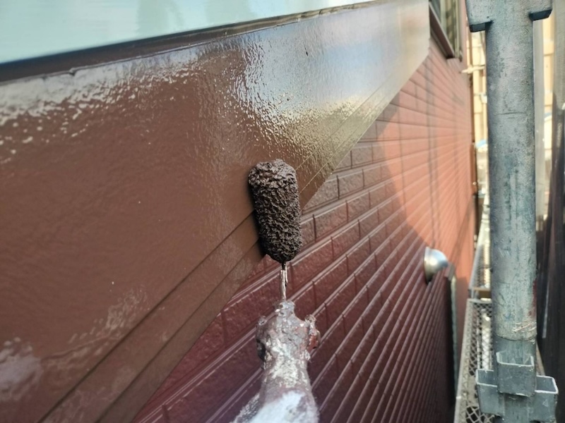 塩ビ配管と破風板を塗装しました！｜大阪府大阪市