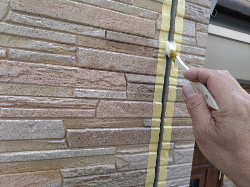 サイディング目地のコーキング打ち替えを実施しました!|大阪府摂津市