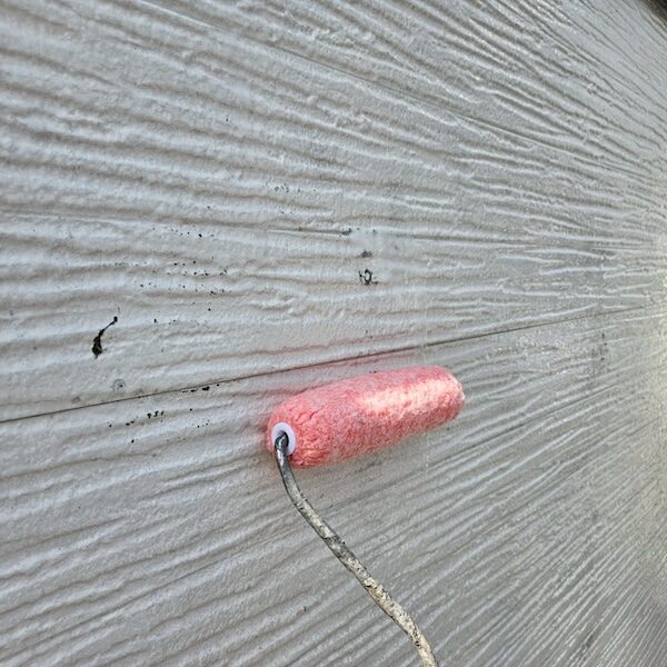 紫外線による劣化に強い「ラジカル制御型塗料」で仕上げました!|大阪府摂津市