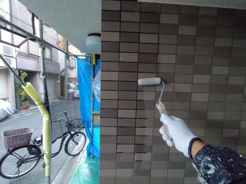 大阪府吹田市|縦樋・外壁タイルの塗装・ベランダウレタン防水 スーパーセランマイルド