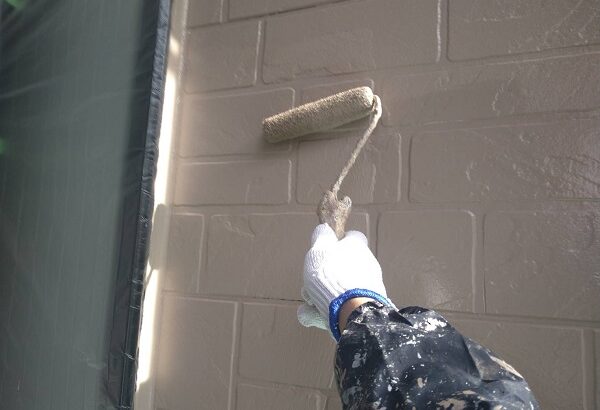 大阪府大阪市　D様邸　屋根塗装・外壁塗装・付帯部塗装　下塗りの目的　重ね塗りが必要な理由 (2)