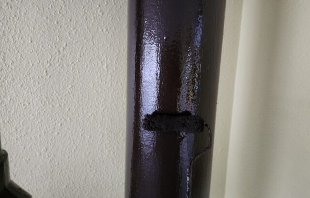 大阪府大阪市　マンション外壁塗装工事　配管の塗装　付帯部塗装の大事なポイント