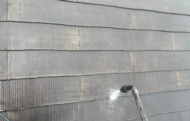 大阪府大阪市　T様邸　屋根・外壁塗装工事　屋根の高圧洗浄を行いました！