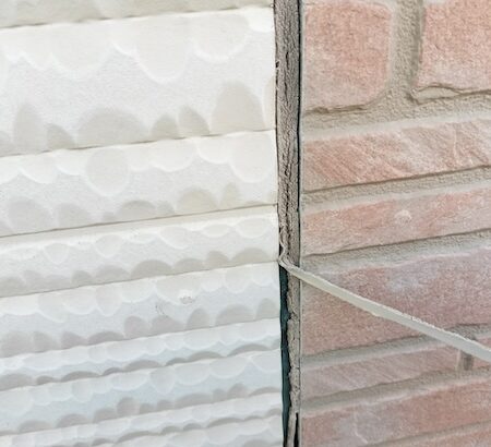大阪府大阪市　H様邸　屋根塗装・外壁塗装工事　サイディング外壁の目地コーキング打ち替え工事