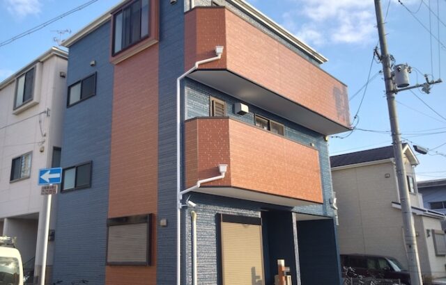 大阪府大阪市　H様邸　屋根塗装・外壁塗装工事　施工前と施工後