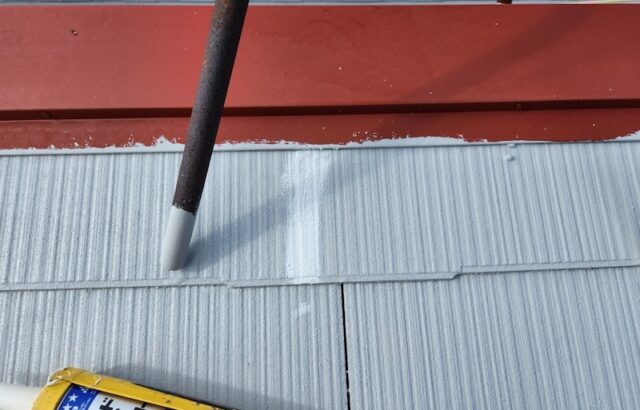 大阪府摂津市　N様邸　屋根材のひび割れは塗装前に補修が大事！