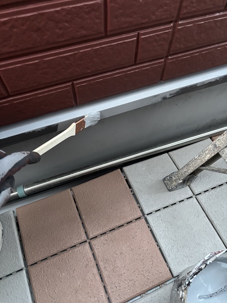 大阪府大阪市｜水切りを塗装しました！錆止めで下塗りして防錆対策しました！