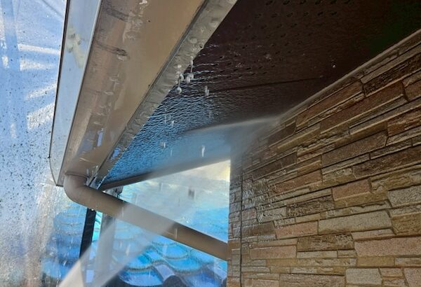 大阪府摂津市｜Y様から外壁塗装とコーキング工事のご依頼をいただきました！